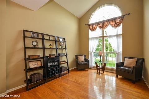 237 Remington Dr, Bartlett, IL 60103 photo 3