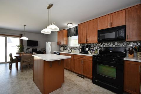25702 S Taft St, Monee, IL 60449 photo 8