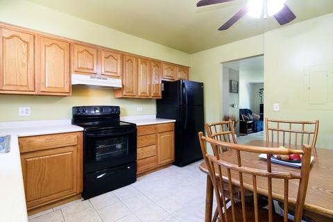 501 Mchenry Rd #1A, Wheeling, IL 60090 photo 4