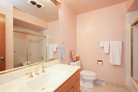 8 N675 Stevens Rd, Elgin, IL 60124 photo 13