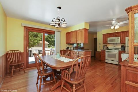 8 N675 Stevens Rd, Elgin, IL 60124 photo 6