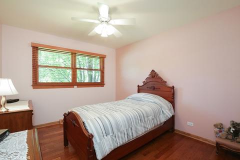 8 N675 Stevens Rd, Elgin, IL 60124 photo 11
