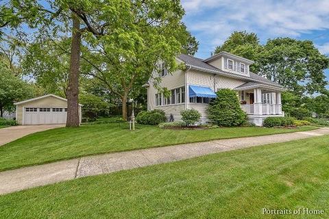 701 Pershing Ave, Wheaton, IL 60189 photo 1