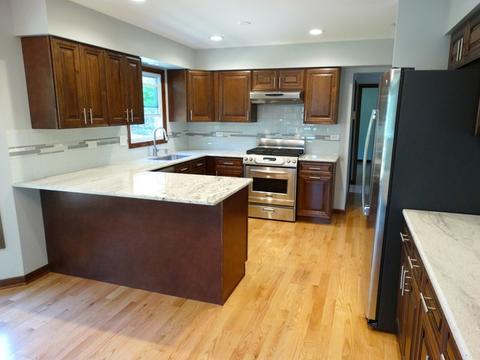 701 Roanoake Ct, Naperville, IL 60565 photo 7