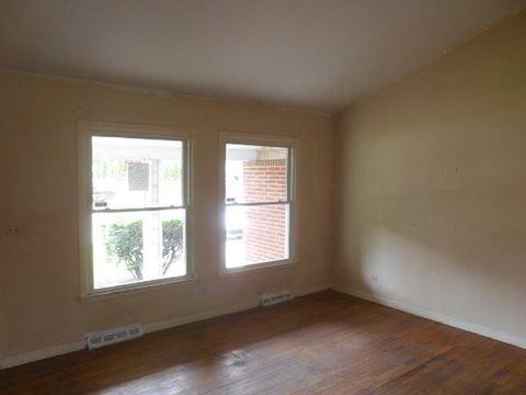 191 E Lorraine Ave, Addison, IL 60101 photo 3