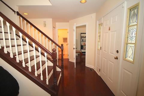 885 Gannon Dr, Hoffman Estates, IL 60169 photo 28