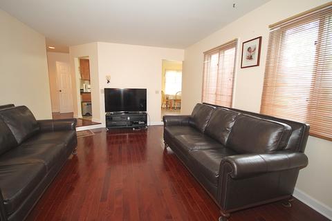 885 Gannon Dr, Hoffman Estates, IL 60169 photo 13
