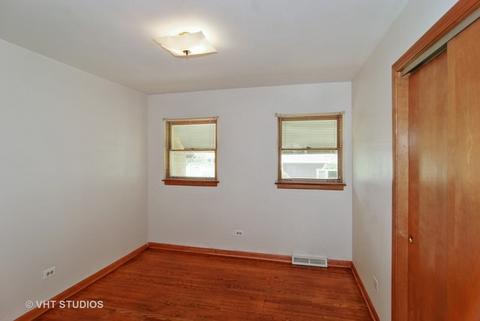 3136 Harrison Ave, Brookfield, IL 60513 photo 6