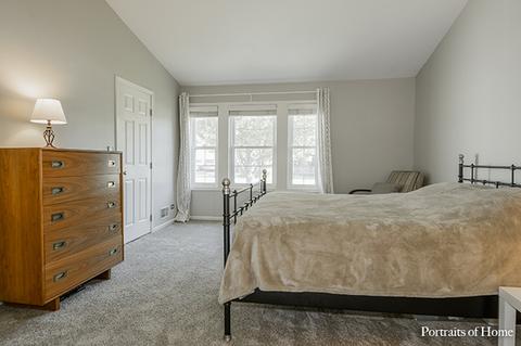349 Meadowview Ln, Aurora, IL 60502 photo 12