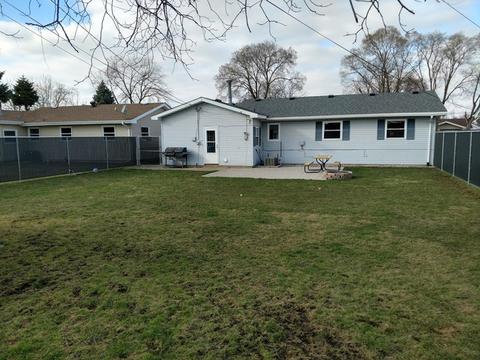 7843 W 82nd Pl, Bridgeview, IL 60455 photo 13