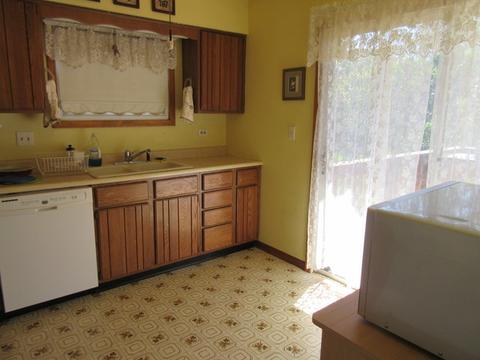 835 Hunter Dr, Roselle, IL 60172 photo 6