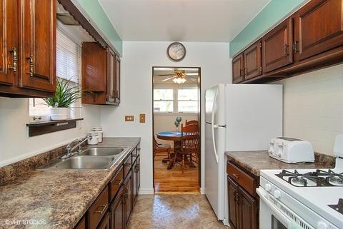 4617 Cracow Ave, Lyons, IL 60534 photo 3