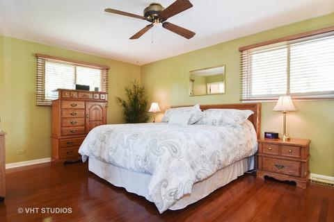 1464 Groton Ln, Wheaton, IL 60189 photo 13