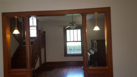 412 S State St, Elgin, IL 60123 photo 5
