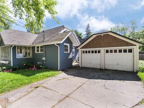 889 Van St, Elgin, IL 60123 photo 21