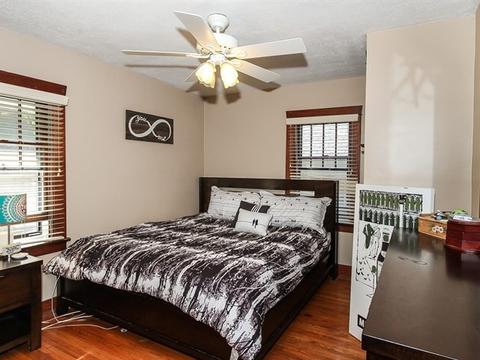 889 Van St, Elgin, IL 60123 photo 13