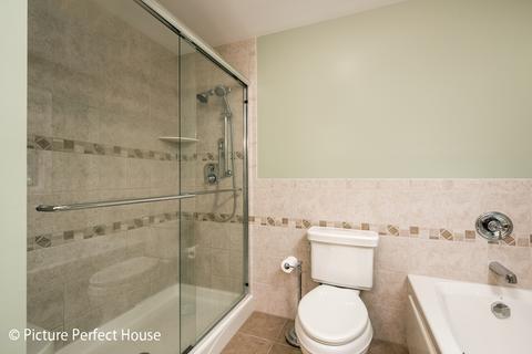 1112 Colgate Ct, Naperville, IL 60565 photo 25