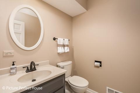 1112 Colgate Ct, Naperville, IL 60565 photo 8