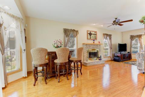 4500 Pond Cir, Plainfield, IL 60586 photo 6