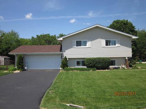 16962 S Plainsman Cir, Plainfield, IL 60586 photo 2