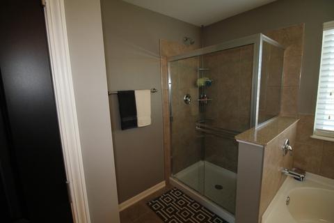 3642 Ancient Oak Dr, Elgin, IL 60124 photo 23