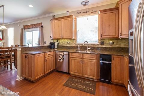 1441 Richmond Ln, Algonquin, IL 60102 photo 9