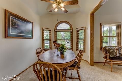 4741 Oregon Trl, Mchenry, IL 60050 photo 9