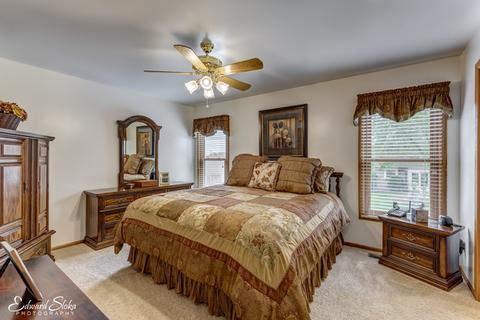 4741 Oregon Trl, Mchenry, IL 60050 photo 12