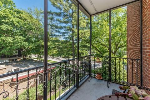 2425 Central St #3A, Evanston, IL 60201 photo 10