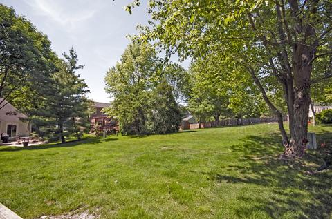 4221 Forest Glen Dr, Hoffman Estates, IL 60192 photo 29