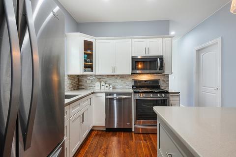 4113 N Mango Ave, Chicago, IL 60634 photo 8