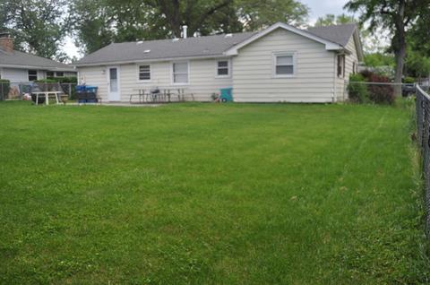 327 Florida Ave, Aurora, IL 60506 photo 11