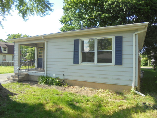 801 Stewart Ave, Elgin, IL 60120 photo 21