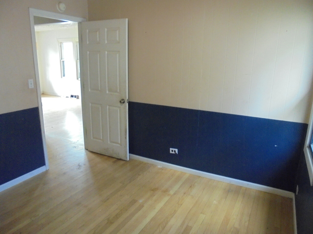 801 Stewart Ave, Elgin, IL 60120 photo 10