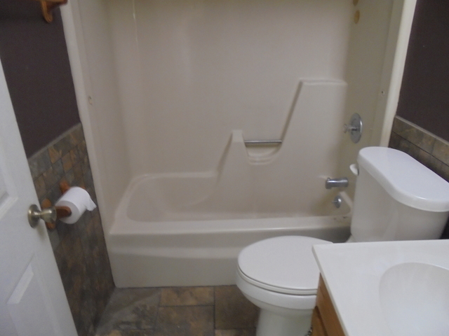 801 Stewart Ave, Elgin, IL 60120 photo 14