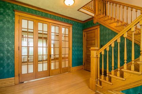 220 Hamilton Ave, Elgin, IL 60123 photo 3