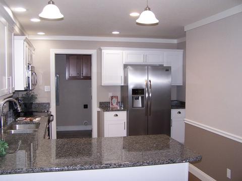 205 Lakeview Dr, Catlin, IL 61817 photo 3