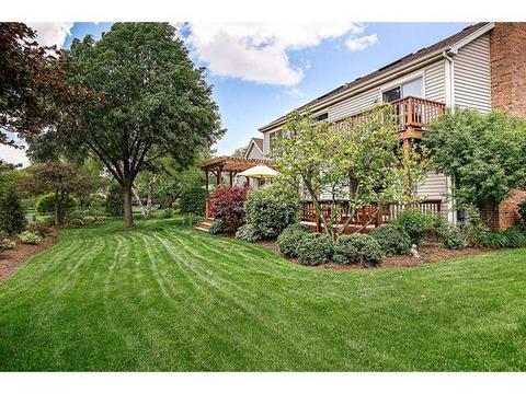 1684 Rosebud Ct, Wheaton, IL 60189 photo 24