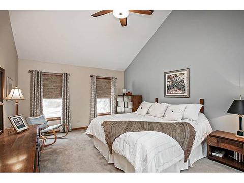 1684 Rosebud Ct, Wheaton, IL 60189 photo 13