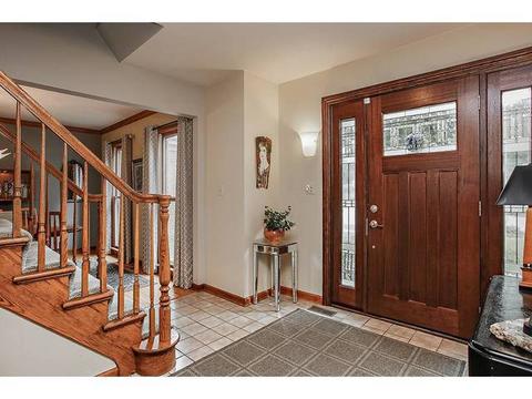 1684 Rosebud Ct, Wheaton, IL 60189 photo 3