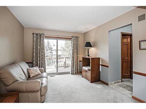 1684 Rosebud Ct, Wheaton, IL 60189 photo 14