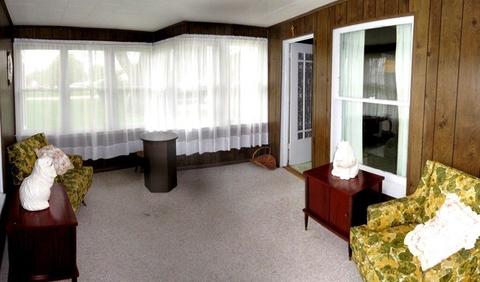 105 E 3rd St, Tampico, IL 61283 photo 12