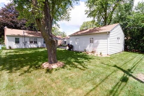 843 S Wolf Rd, Des Plaines, IL 60016 photo 9