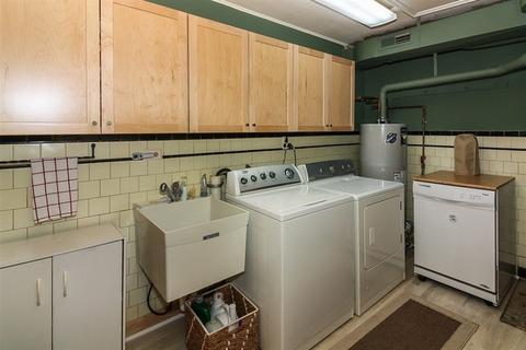 758 E Thacker St, Des Plaines, IL 60016 photo 18