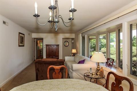 758 E Thacker St, Des Plaines, IL 60016 photo 5