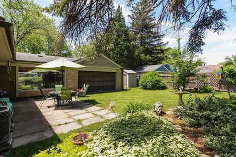 758 E Thacker St, Des Plaines, IL 60016 photo 19