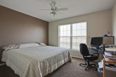 1082 E Danbury Dr, Cary, IL 60013 photo 21