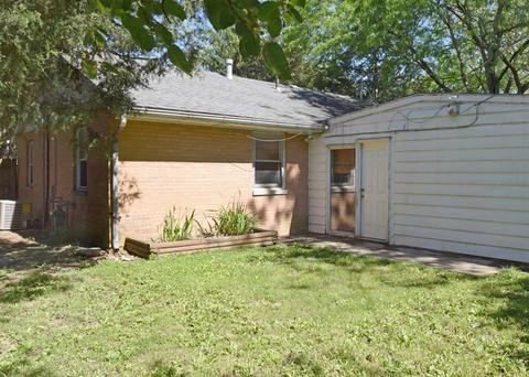 9 Hedge Ct, Champaign, IL 61821 photo 18