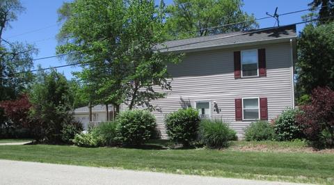 4619 Parkview Dr, Mccullom Lake, IL 60050 photo 2