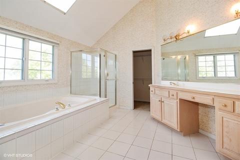 3219 White Eagle Dr, Naperville, IL 60564 photo 11